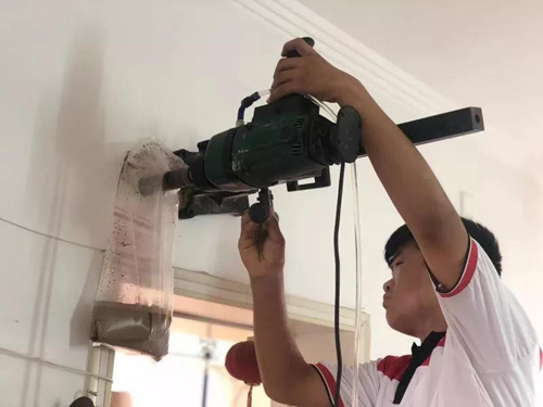 分期付款、簡(jiǎn)化手續(xù)、交叉施工…… 老舊小區(qū)供熱改造搭上“順風(fēng)車(chē)”